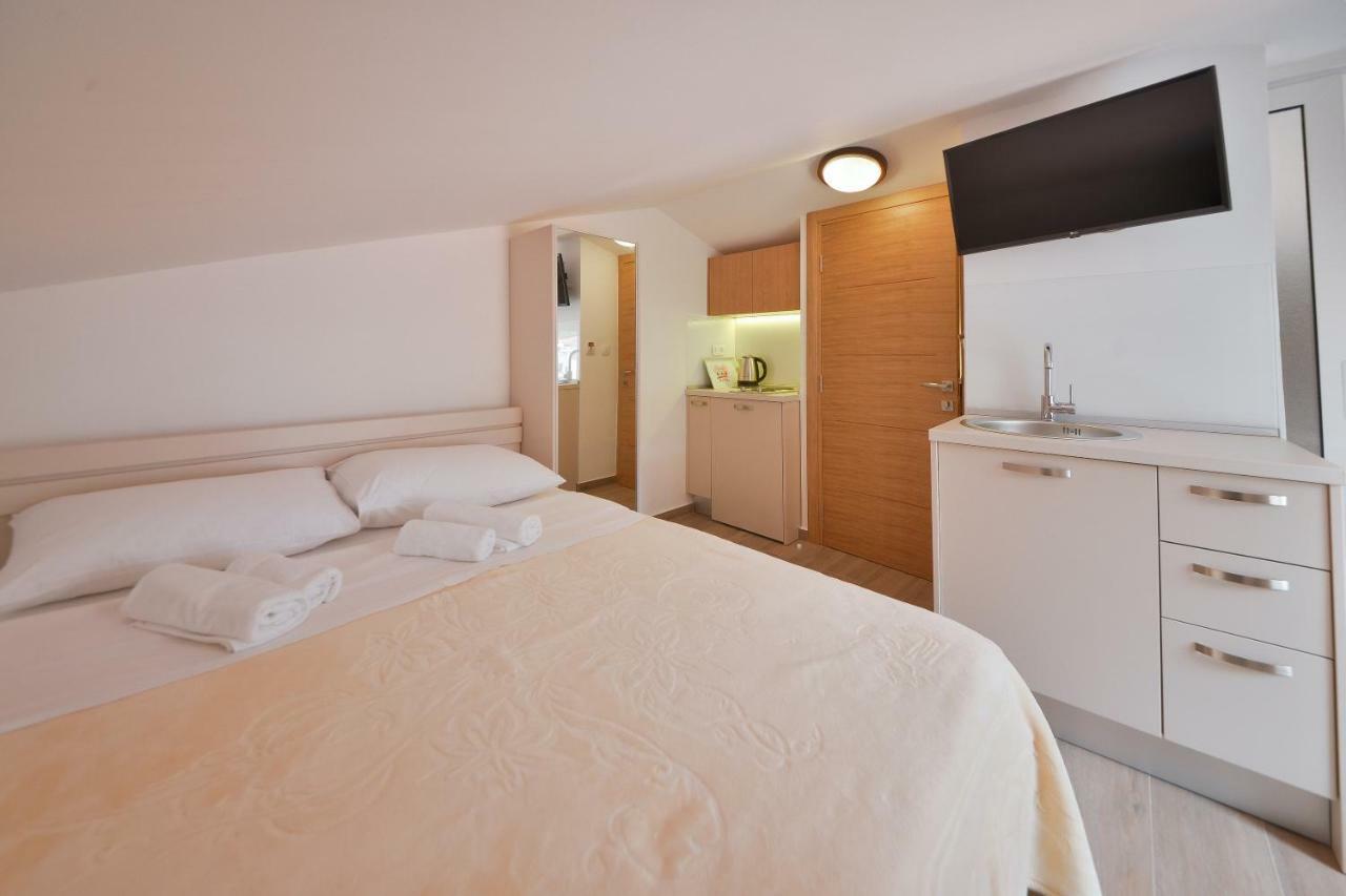 Apartmani Ljubo Rafailovic 2 Rafailovici Ngoại thất bức ảnh
